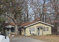 Pre-foreclosure in  BLACKTHORN LN Mountain Home, AR 72653