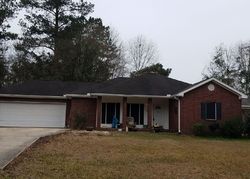 Pre-foreclosure in  HERITAGE DR Purvis, MS 39475