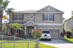 Pre-foreclosure in  CARNATION HILL CT Orlando, FL 32820