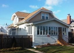 Pre-foreclosure in  S 76TH ST Milwaukee, WI 53214