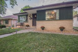 Pre-foreclosure in  S 93RD ST Milwaukee, WI 53227