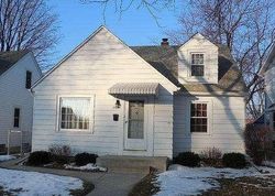 Pre-foreclosure in  S 115TH ST Milwaukee, WI 53214