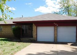 Pre-foreclosure in  RAMSEY PL Elk City, OK 73644