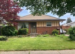 Pre-foreclosure Listing in LENOIR AVE RIVER ROUGE, MI 48218