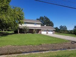 Pre-foreclosure in  N MEADOW LARK DR # D Lake Charles, LA 70607