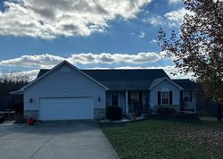 Pre-foreclosure in  PINE CT Troy, MO 63379