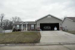 Pre-foreclosure in  SEPTEMBER ST Moscow Mills, MO 63362