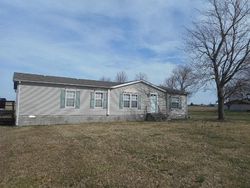 Pre-foreclosure in  PLEASANT VIEW RD Madisonville, KY 42431