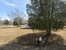 Pre-foreclosure in  E STUDIO LN Oak Creek, WI 53154