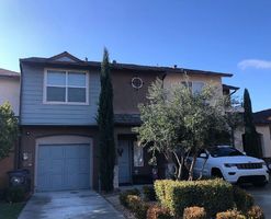 Pre-foreclosure in  GALERIA CIR Atascadero, CA 93422