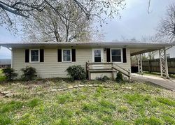 Pre-foreclosure in  N SEMINARY ST Madisonville, KY 42431