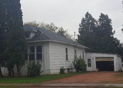 Pre-foreclosure in  N VINE AVE Marshfield, WI 54449
