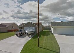 Pre-foreclosure in  GRASSY LN Neenah, WI 54956