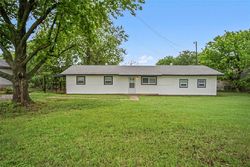 Pre-foreclosure in  NE 4TH ST Lexington, OK 73051