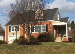 Pre-foreclosure in  GRANT ST Reading, PA 19606