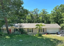 Pre-foreclosure in  TALL TREE LN Foley, MO 63347