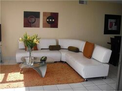 Pre-foreclosure in  N COUNTRY CLUB DR  Miami, FL 33180