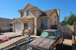 Pre-foreclosure in  JOHN JUAREZ WAY Colton, CA 92324