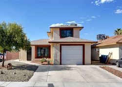 Pre-foreclosure in  FIGTREE RD Las Vegas, NV 89108