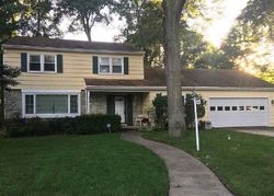 Pre-foreclosure in  MARLBOROUGH AVE Absecon, NJ 08201