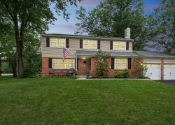 Pre-foreclosure in  OAKFORD RD Wayne, PA 19087