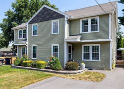 Pre-foreclosure Listing in FERNWOOD ST NASHUA, NH 03060