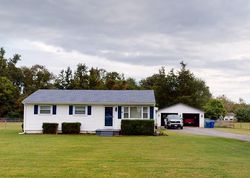 Pre-foreclosure in  SMALLWOOD DR Hughesville, MD 20637