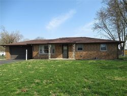 Pre-foreclosure in  DACIA ST Taylorsville, IN 47280