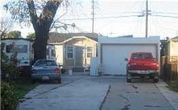 Pre-foreclosure in  E 97TH ST Los Angeles, CA 90003