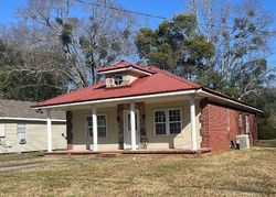 Pre-foreclosure in  JOSEPHINE ST Mobile, AL 36607