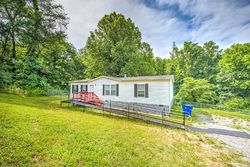 Pre-foreclosure in  BLACKSFERRY RD Knoxville, TN 37931