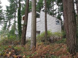 Pre-foreclosure in  NW COASTAL CT Bremerton, WA 98312