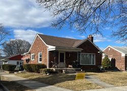 Pre-foreclosure in  ROOSEVELT ST Dearborn, MI 48124