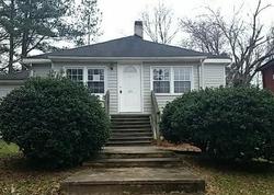 Pre-foreclosure in  LINDEN ST Clover, SC 29710
