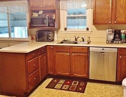 Pre-foreclosure in  RICHFIELD RD Flint, MI 48506