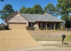 Pre-foreclosure in  N BRANCH ST Madison, MS 39110