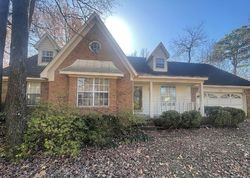 Pre-foreclosure in  CARRIAGE DR S Southaven, MS 38671
