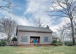 Pre-foreclosure Listing in AIRPORT RD MAGEE, MS 39111