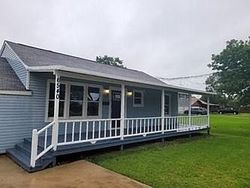 Pre-foreclosure in  VAL ST Groves, TX 77619