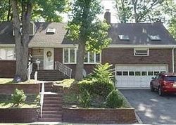Pre-foreclosure Listing in PALISADE AVE FORT LEE, NJ 07024