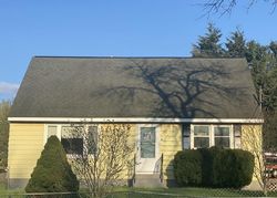 Pre-foreclosure in  NEW TURNPIKE RD Troy, NY 12182