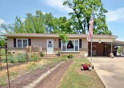 Pre-foreclosure Listing in E THOMPSON VIAN, OK 74962