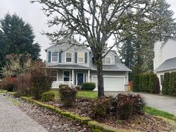 Pre-foreclosure in  PARKWOOD DR Saint Helens, OR 97051