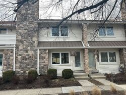 Pre-foreclosure in  NEW MARKET CT Wayne, PA 19087