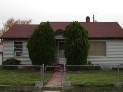 Pre-foreclosure in  8TH ST Wenatchee, WA 98801