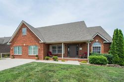 Pre-foreclosure Listing in HUNTER TRL MOUNT STERLING, KY 40353