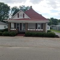 Pre-foreclosure in  TAYLOR ST Mooresville, IN 46158