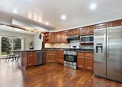 Pre-foreclosure in  GLENWOOD LN Lombard, IL 60148