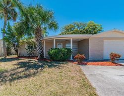 Pre-foreclosure in  CHAUNCY RD Holiday, FL 34691