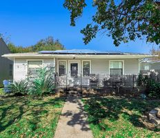Pre-foreclosure in  12TH AVE N Texas City, TX 77590